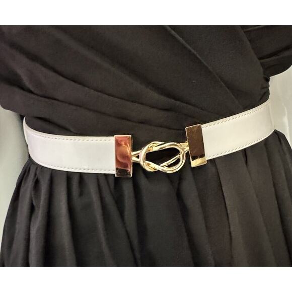 ANNE KLEIN White Genuine Leather Adjustable Belt, Gold Hardware, 47-30 - Picture 4 of 14
